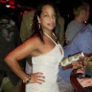 Meet your Posher, Myra